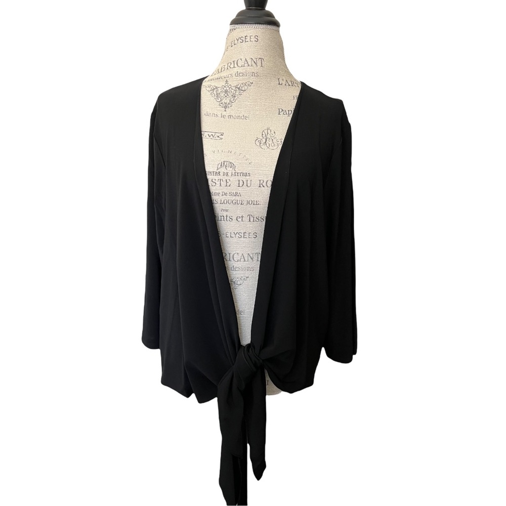 Casual Living Shrug Darlin - front tie wrap/cardigan. NWT
